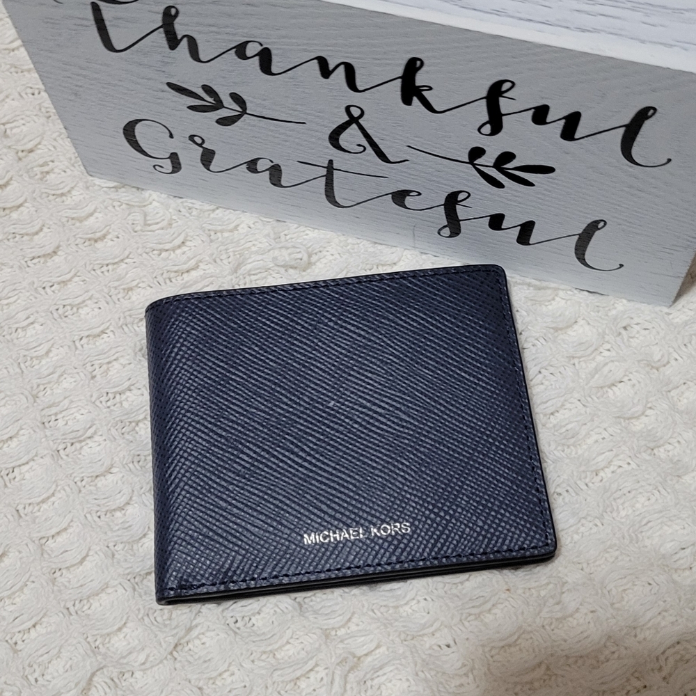 Michael Kors wallet